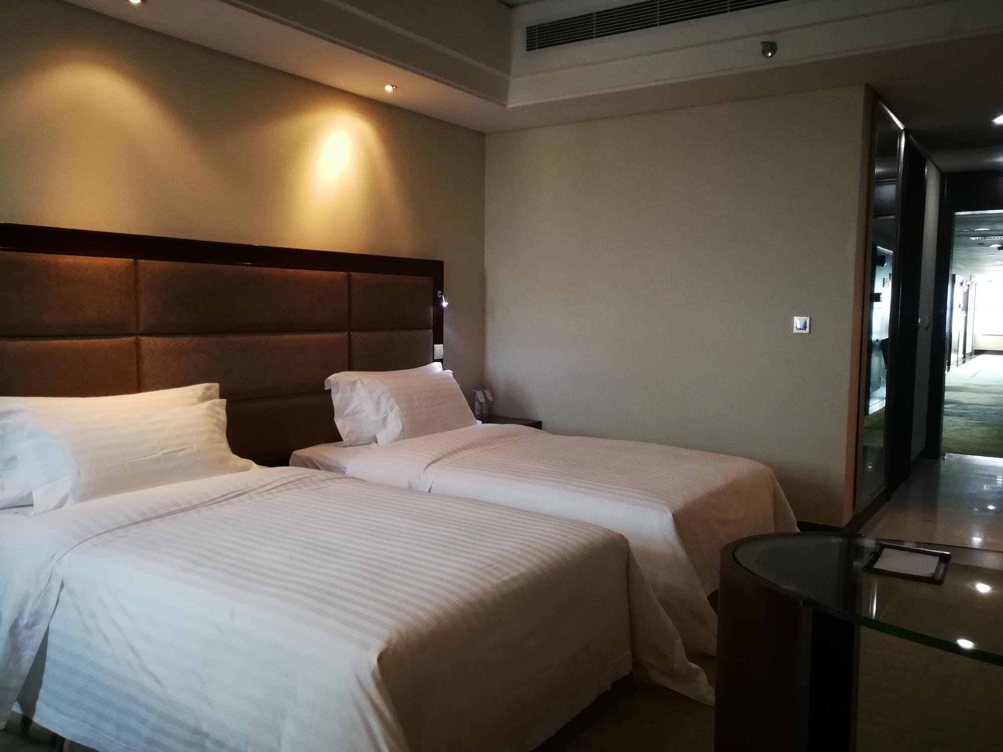 גואנגג'ואו Daysun International Hotel מראה חיצוני תמונה