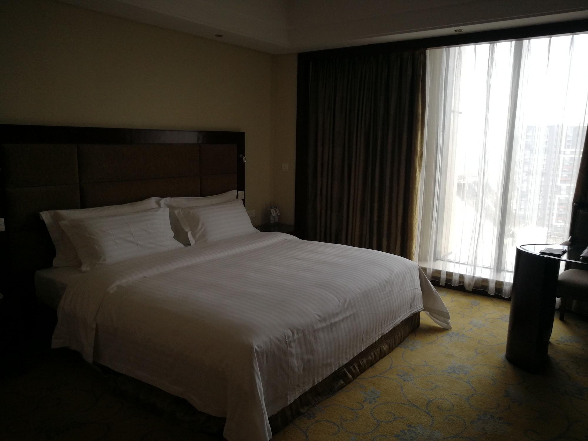 גואנגג'ואו Daysun International Hotel מראה חיצוני תמונה