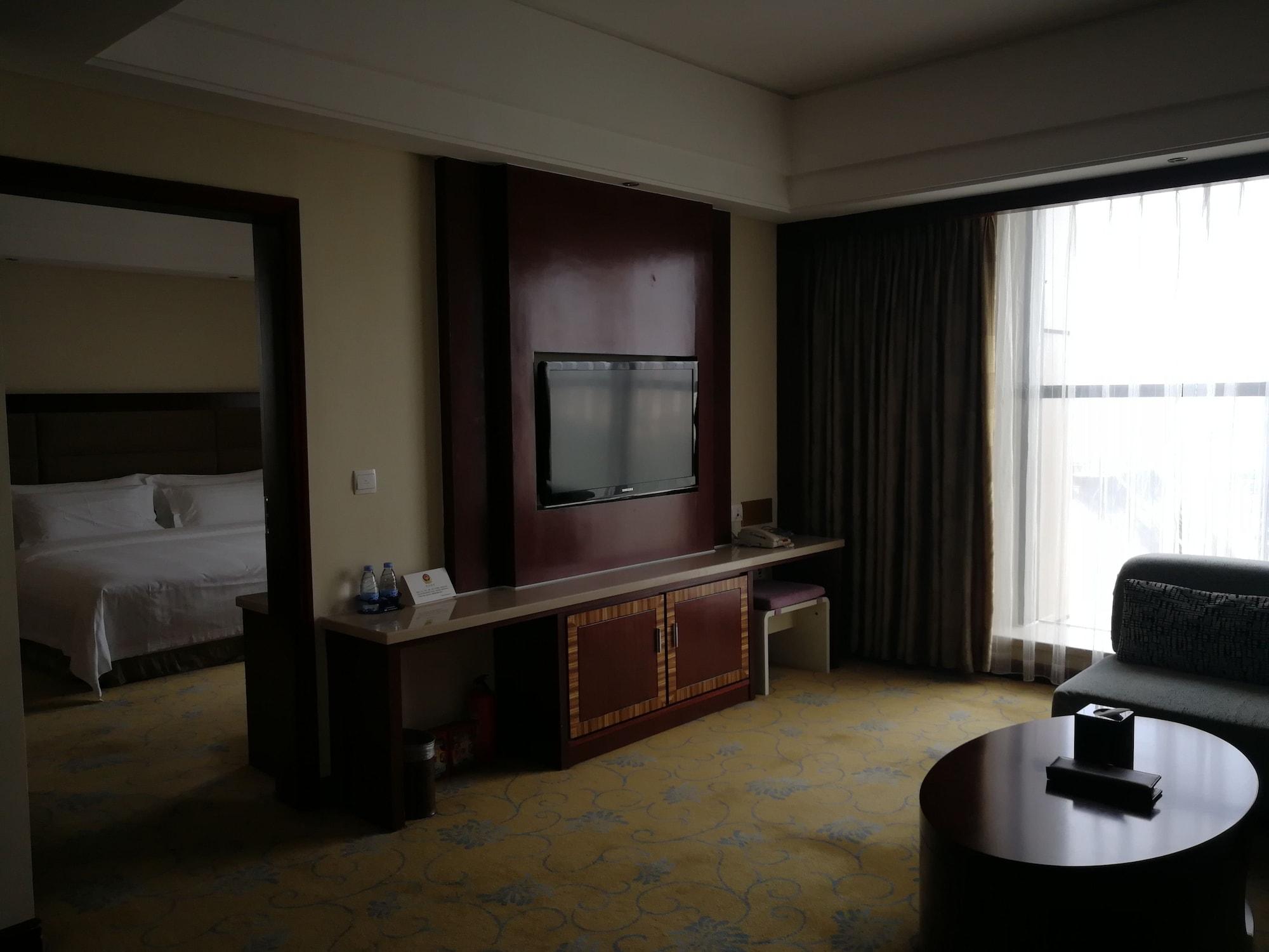 גואנגג'ואו Daysun International Hotel מראה חיצוני תמונה